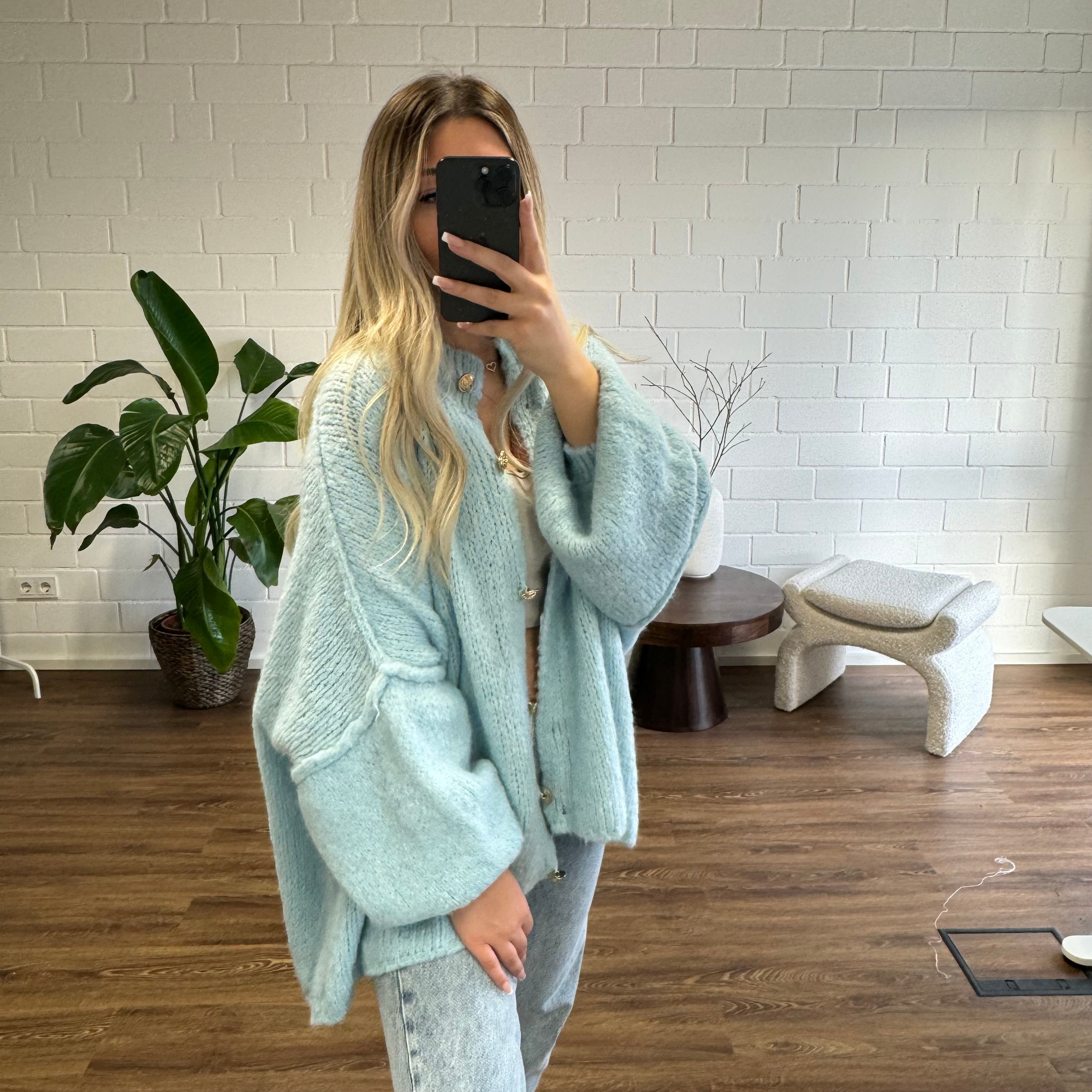 Oversized Cardigan "CozyGlam"